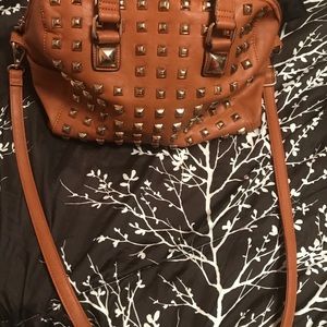 Charming Charlie teracata color purse